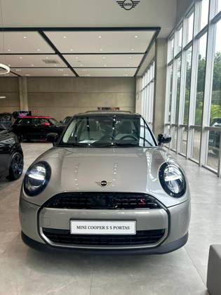 MINI COOPER 2.0 16V TWINPOWER GASOLINA S EXCLUSIVE 2P STEPTRONIC